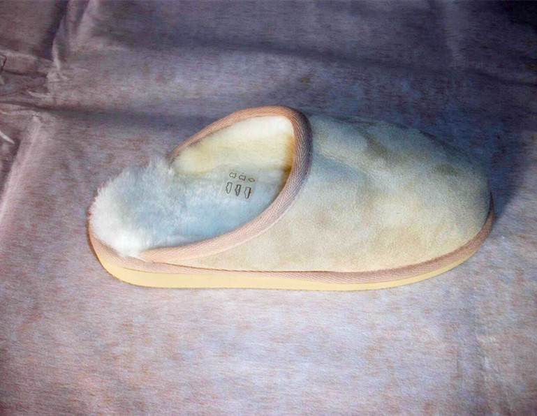 sheepskin/lambskin slippers Malta